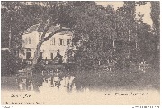 Vieux château à St-Job