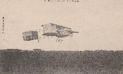 Spa. l'Aéroplane Voisin piloté par Paulhan