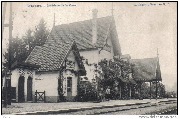 Waulsort. Intérieur de la Gare