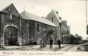 Matignolles. La ferme, maison d'habitation et l'ancienne chapelle