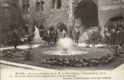 Mons. La cour de l'Hôtel de Ville transformée en jardin français