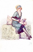 Femme assise tenant un petit cochon sur les genoux(humour)