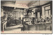 Usine de Saint-Roch. Le Laboratoire