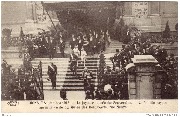 Mons, 7 Septembre 1913. La famille royale après la visite du Musée des Beaux-Arts, rue Neuve