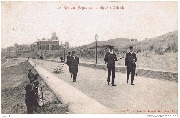 Ostende. Le Roi des Belges sur la Digue d'Ostende