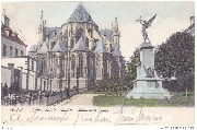Mons. Eglise Sainte-Waudru. Monument Dolez