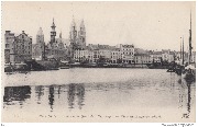 Ostende. Vue sur le Quai de l'Empereur  View on Emperor wharf