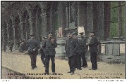 Les cheminots devant la Gare du Nord - Eisenbahner vor dem Nordbahnhof