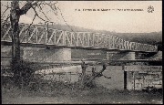 Bords de Meuse. Pont d'Anseremme