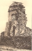1914-18.  Ruines de Dixmude. Poste d'observation ── Puinen van Diksmuide. Observatiepost ── Ruines of Dixmude. Observation post