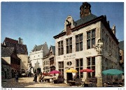 Belgique Joyeuse à l'avant plan Maison anversoise de style renaissance(Uylenspiegel Taverne)