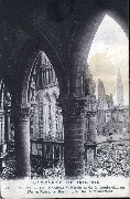 Campagne de 1914. Ruines d'Ypres. La Cathédrale St Martin après le bombardement