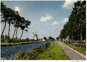 Damme. De Molen en Kanaal Brugges Sluis Le Moulin et le Canal Bruges Sluis