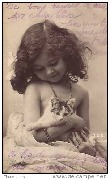 Fillette au chat