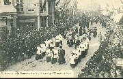 Enterrement du Bourgemestre Alph. Hertogs 22 octobre 1908. Le clerg&eacute;
