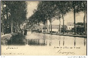 Arquennes. Ferme du ch&acirc;teau sur le canal