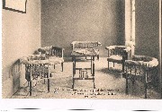 Institut M&eacute;dico-Chirurgical Longchamp-Petit salon