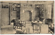 Uccle. Ecole ouvri&egrave;re sup&eacute;rieure Ch&eacute;e de Waterloo 1329 Le Hall de la maison des femmes