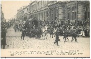 Verheerlijhing van Jakob van Artevelde. Eeen troswagen. - Un chariot charg&eacute; de munitions