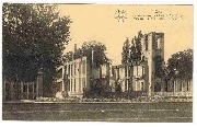 Ranst. Bouwvallen van het kasteel Zevenbergen -Verwoest in 1914- Oost en Zuidzijde