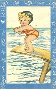 Jeune baigneuse sur un plongeoir à la mer