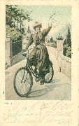 Ullheil ! (femme à vélo)