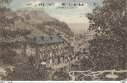 Huy. La Rue du Tilleul et la Citadelle &agrave; la gare du Sud