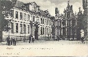 Bruges. Le Palais de Justice et l'ancien Greffe du Franc