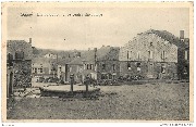Sugny Un abreuvoir et le centre du village