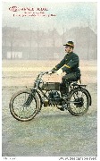 Bataillon cycliste. Un sergent, estafette motocycliste