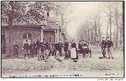 Camp de Beverloo-Les Officiers achetant leur nécessaire de toilette