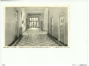 Institut Ste Elisabeth-Clinique d accouchements -Couloir central