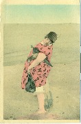 (Hélène Marchéchal à la plage, pincée par un crabe)