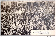 Binche.Souvenir du carnaval de Binche -Le rondeau des Gilles sur la grand-place 