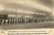 Fêtes militaires. Nr:11 La compagnie cycliste du régiment des Carabiniers