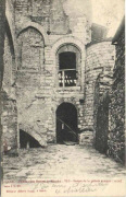 Gand. château des Comtes de Flandre VIII Entrée de la galerie romane (1200)