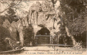 Conjoux. Grotte et chapelle de Notre-Dame de Lourdes