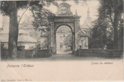 Fontaine-L'Evêque. Entrée du château