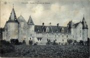 Fallais. Façade principale du Château