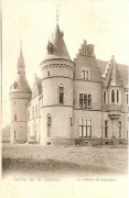Vallée de la Semois Le château de Jamoigne Vallée de la Semois Le château de Jamoigne