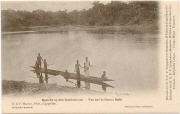 Gezicht op den Rukistroom.Vue sur le fleuve Ruki