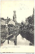 Bruges. Le Beffroi vu du Quai du Rosaire