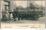 Le chariot à vide pesant 1500kgs se trouve chargé avec 3000kgs devant la maison de son frère à Wuestwezel