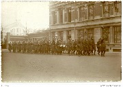 Fanfare militaire en défilé