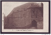 Feluy. L'entrée de l'ancien Château Fort