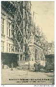Incendie de l Hôtel Communal de Schaerbeek le 17 avril 1911-Vue de la façade principale vue de côté
