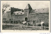 Ny. Le Château et la vieille ferme(XVIIè siècle)