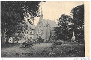 Ollignies Pensionnat des Religieuses Bernardines(bâtiment,chapelle,jardin devant,arbre à gauche)