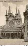 Tournai. Entrée de la Cathédrale, place de l'Evêché