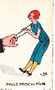 Un main géante tire une femme par le collier